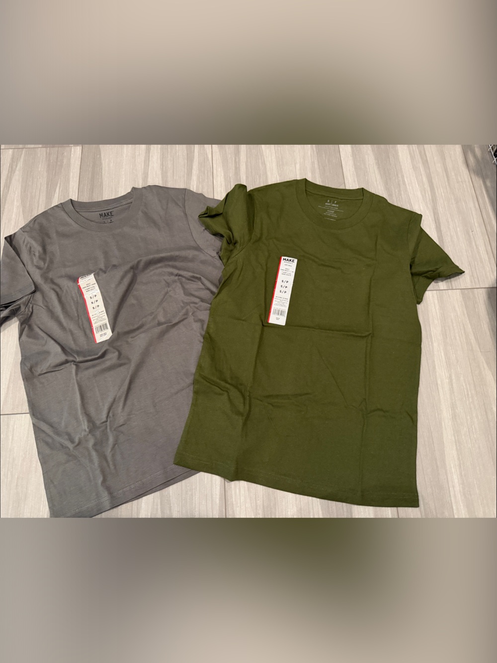 Unbranded Men's Short Sleeve Crew Neck Tee in Olive Green and Gray